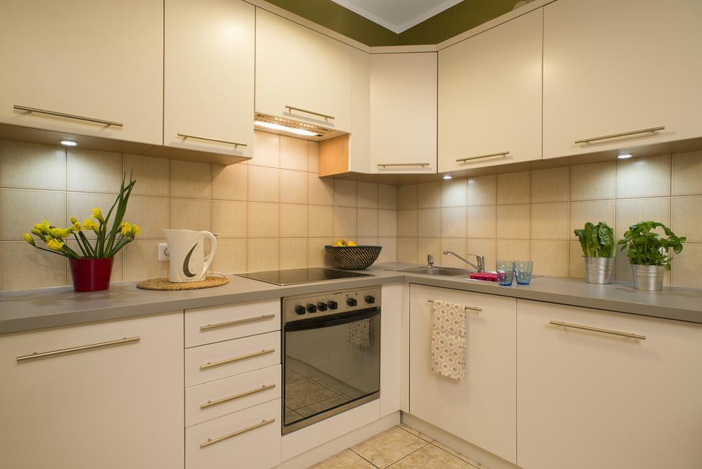 Apartamenty Tww Ochota Варшава Экстерьер фото