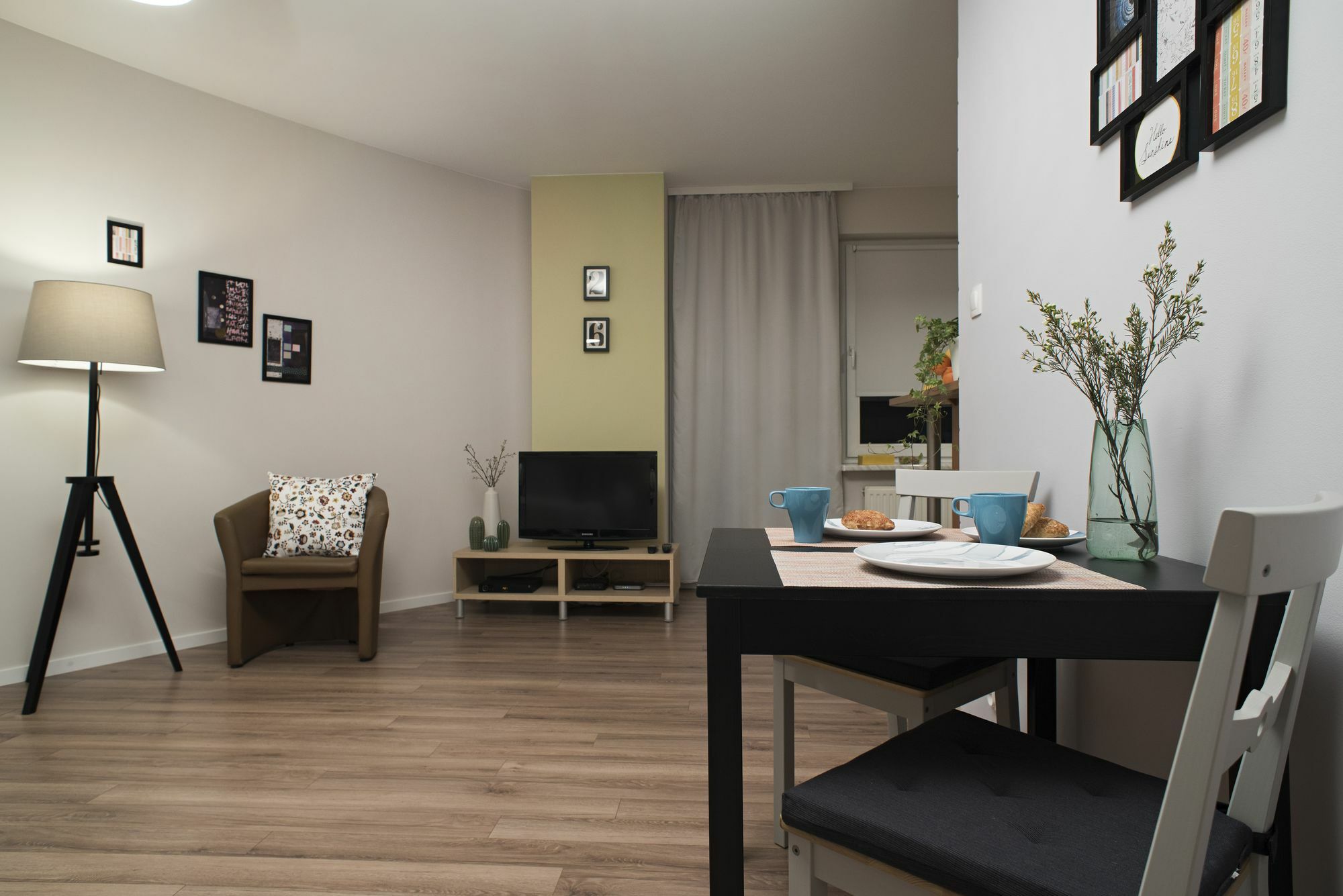 Apartamenty Tww Ochota Варшава Экстерьер фото