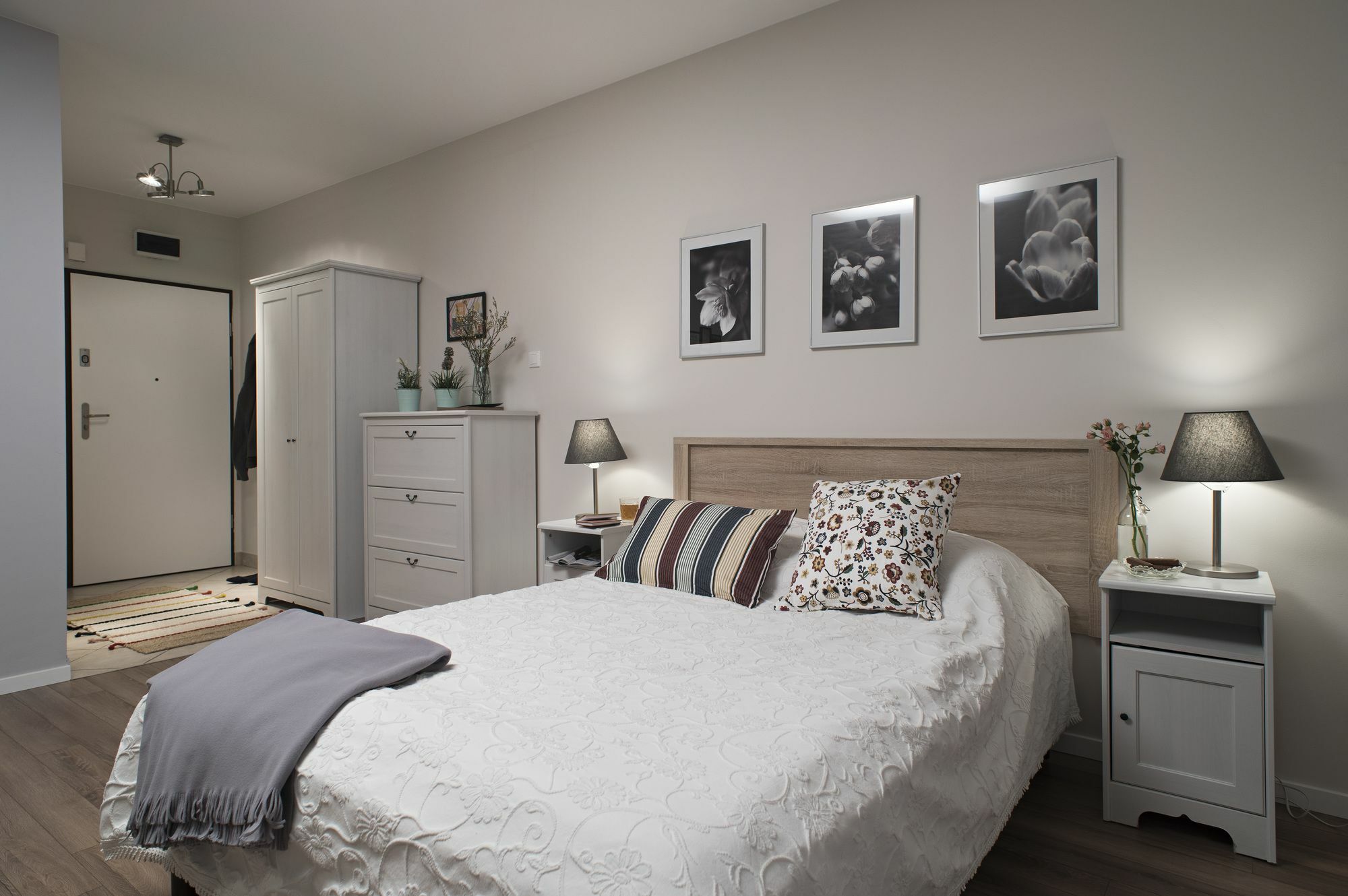 Apartamenty Tww Ochota Варшава Экстерьер фото