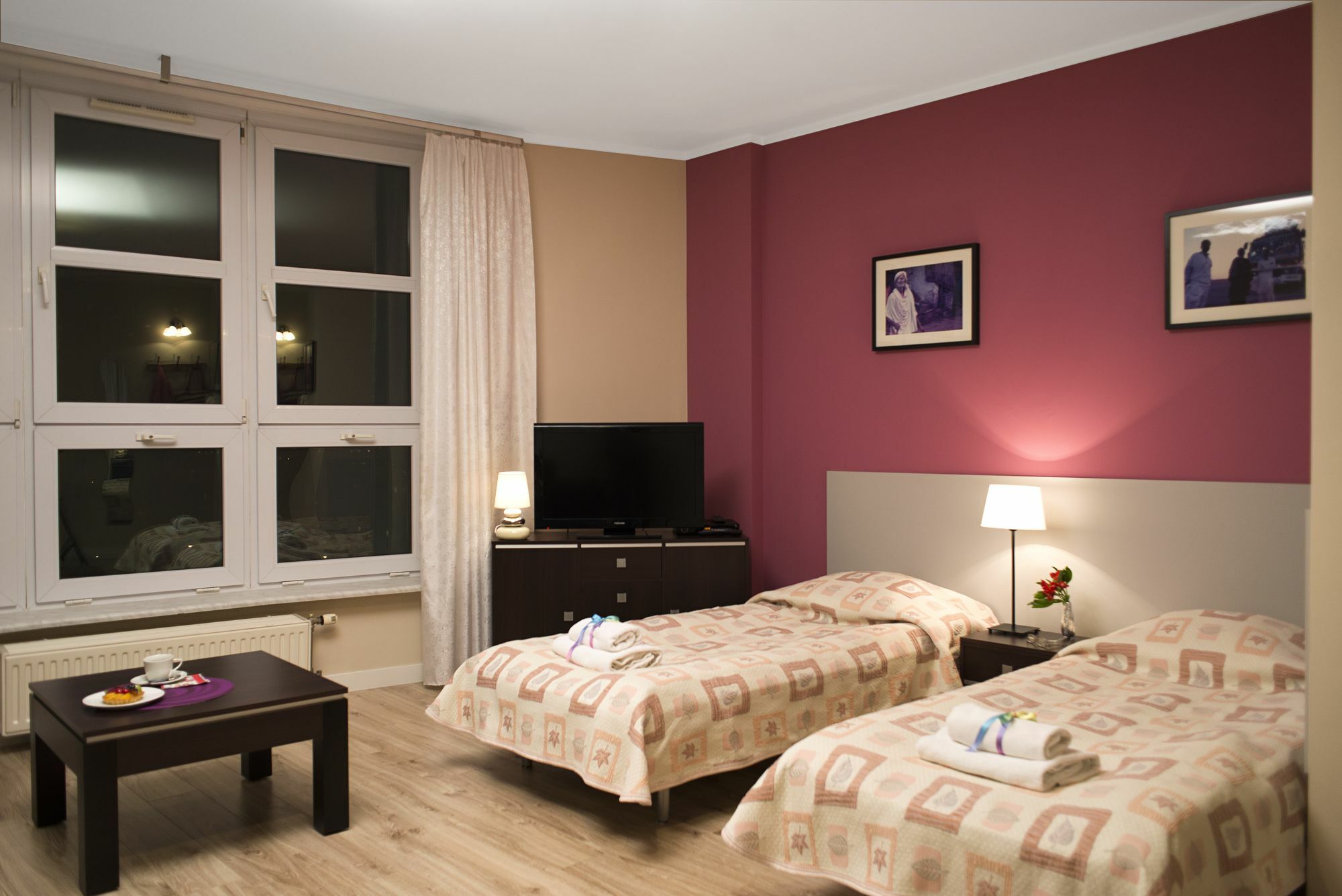 Apartamenty Tww Ochota Варшава Экстерьер фото