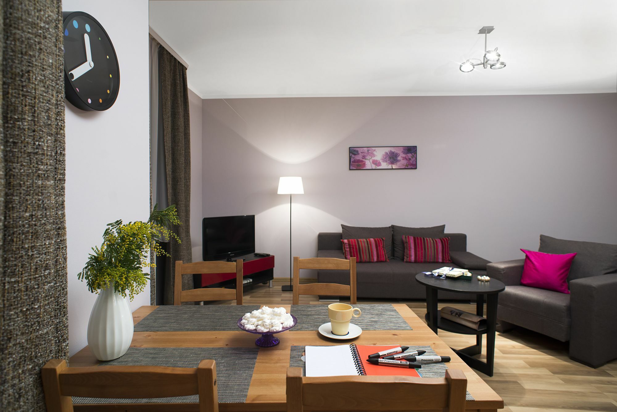 Apartamenty Tww Ochota Варшава Экстерьер фото